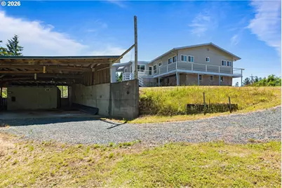 63533 Flanagan Rd, Coos Bay, OR 97420 - Photo 11