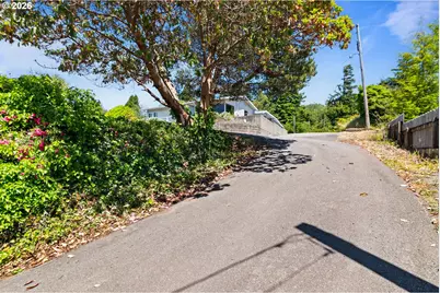 63533 Flanagan Rd, Coos Bay, OR 97420 - Photo 47