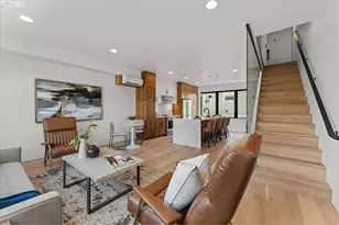 2264 SE Division St, Portland, OR 97202 - Photo 9