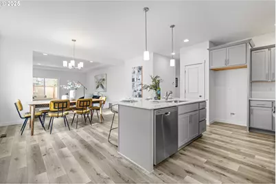 665 Parker Loop, Silverton, OR 97381 - Photo 7