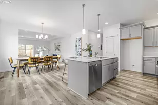 665 Parker Loop, Silverton, OR 97381 - Photo 7