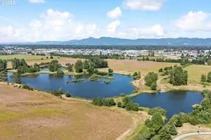 5719 Bainbridge Rd, Eugene, OR 97402 - Photo 31