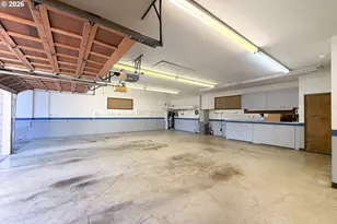 14213 SE Vista Ln, Milwaukie, OR 97267 - Photo 3