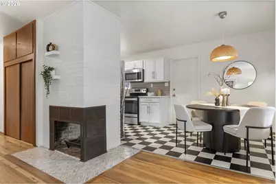 9009 N New York Ave, Portland, OR 97203 - Photo 7