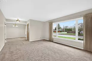 1345 NE 9th St, McMinnville, OR 97128 - Photo 9