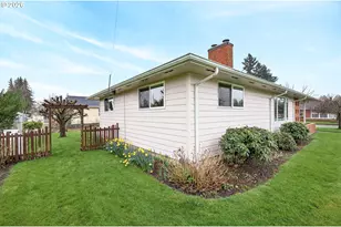 1345 NE 9th St, McMinnville, OR 97128 - Photo 41