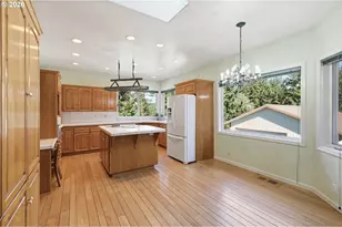 82155 Bear Creek Rd, Creswell, OR 97426 - Photo 13