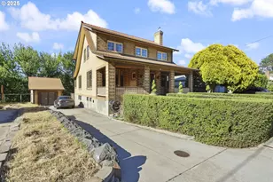 529 W 3rd Pl, The Dalles, OR 97058 - Photo 3