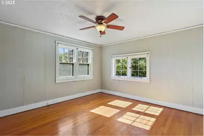 529 W 3rd Pl, The Dalles, OR 97058 - Photo 31