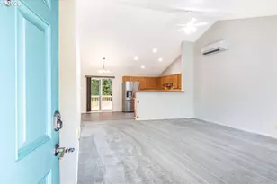 1212 SW Pioneer Dr, Willamina, OR 97396 - Photo 11