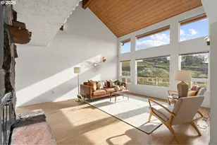 704 NW 3rd Dr, Pendleton, OR 97801 - Photo 5