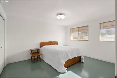 704 NW 3rd Dr, Pendleton, OR 97801 - Photo 19