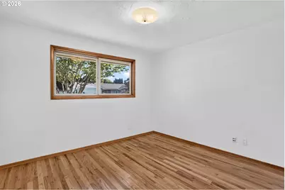 230 SW 7th Ave, Canby, OR 97013 - Photo 23