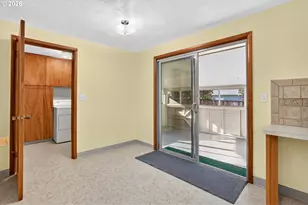 230 SW 7th Ave, Canby, OR 97013 - Photo 17