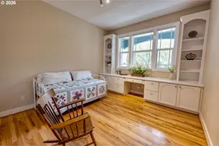 6039 SW Haines (Quiet Part) St, Portland, OR 97219 - Photo 31