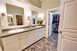 6039 SW Haines (Quiet Part) St, Portland, OR 97219 - Photo 29