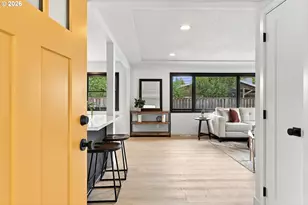 6031 SE Brooklyn St, Portland, OR 97206 - Photo 3