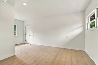 6031 SE Brooklyn St, Portland, OR 97206 - Photo 11