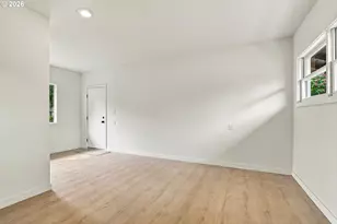 6031 SE Brooklyn St, Portland, OR 97206 - Photo 11