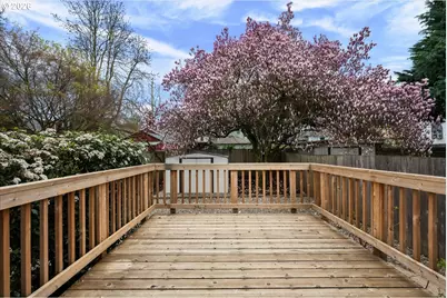 130 NE Morris St, Portland, OR 97212 - Photo 39