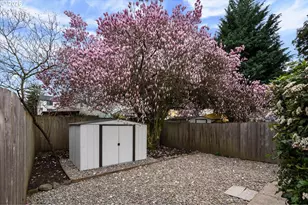 130 NE Morris St, Portland, OR 97212 - Photo 43