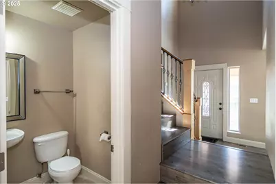 1592 NE Rocky Dr, Roseburg, OR 97470 - Photo 15