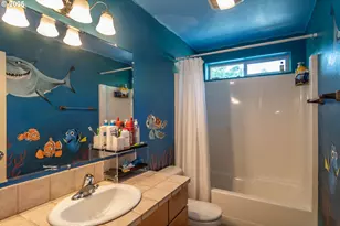 1592 NE Rocky Dr, Roseburg, OR 97470 - Photo 19