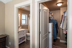 1592 NE Rocky Dr, Roseburg, OR 97470 - Photo 27