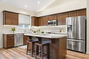 288 SE 37th Ave, Hillsboro, OR 97123 - Photo 7