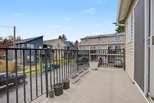 3233 SE 122, Portland, OR 97236 - Photo 11