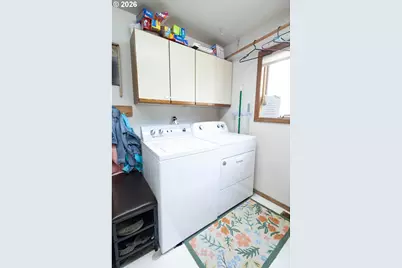 10413 S E St, Island City, OR 97850 - Photo 27