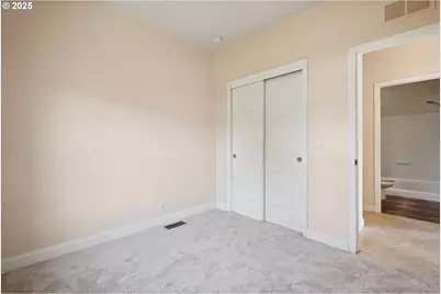 547 SW Georgetown Way #27, Beaverton, OR 97006 - Photo 19