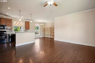 547 SW Georgetown Way, Beaverton, OR 97006 - Photo 13