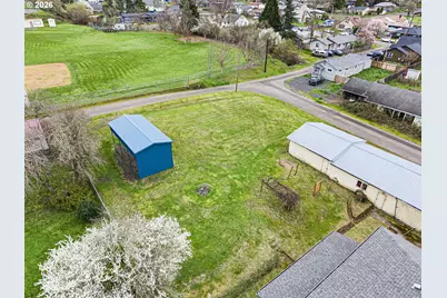 106 S Main St, Drain, OR 97435 - Photo 45