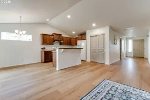 5757 Donohoe Ave, Eugene, OR 97402 - Photo 13