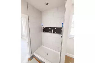981 W Washington St, Carlton, OR 97111 - Photo 7