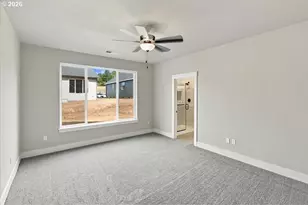 981 W Washington St, Carlton, OR 97111 - Photo 19