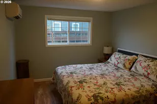 802 54th Pl, Springfield, OR 97478 - Photo 11