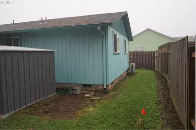 802 54th Pl, Springfield, OR 97478 - Photo 19
