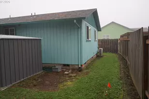 802 54th Pl, Springfield, OR 97478 - Photo 19