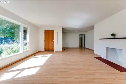 280 Regal Ct, Eugene, OR 97401 - Photo 7