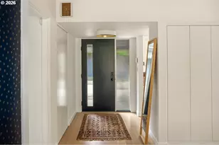 6832 SW Raleighwood Way, Portland, OR 97225 - Photo 5