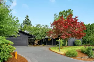 6832 SW Raleighwood Way, Portland, OR 97225 - Photo 43
