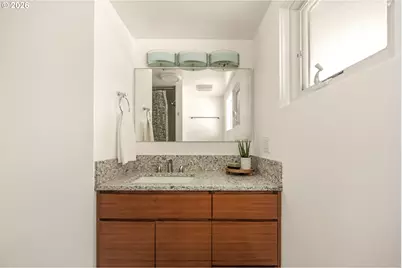 6832 SW Raleighwood Way, Portland, OR 97225 - Photo 35