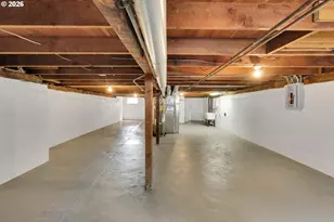 1926 SE Washington St, Portland, OR 97214 - Photo 3
