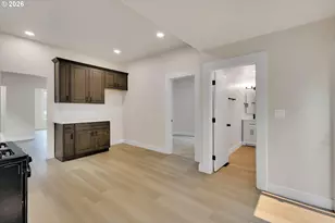 1926 SE Washington St, Portland, OR 97214 - Photo 21