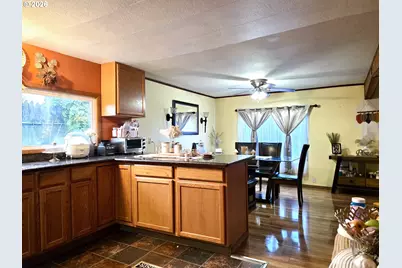 2980 NE Division St #31, Gresham, OR 97030 - Photo 7