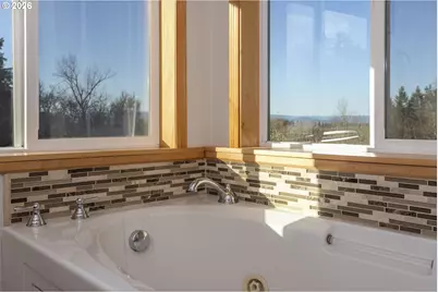 9275 SE Terrace View Ct, Amity, OR 97101 - Photo 19