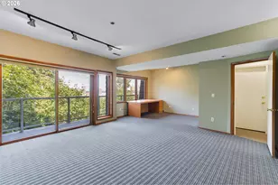 2206 SW Hoffman Ave, Portland, OR 97201 - Photo 29