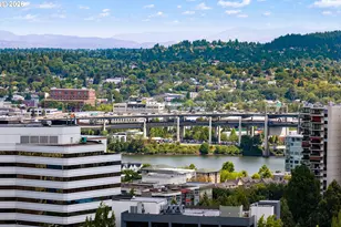 2206 SW Hoffman Ave, Portland, OR 97201 - Photo 33